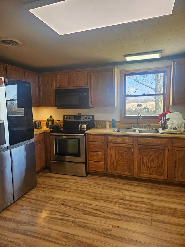 3726 S County Road 850 W, House other with 3 bedrooms, 2 bathrooms and null parking in Glenwood IN | Image 22