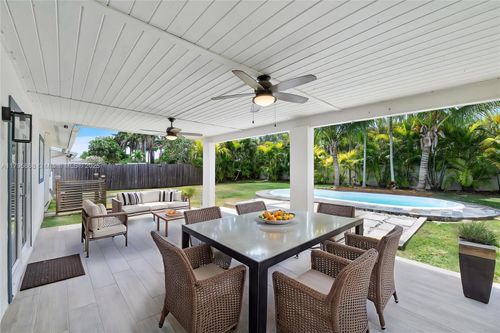 9350 Sw 183rd Ter, Palmetto Bay, FL, 33157-5772 | Card Image