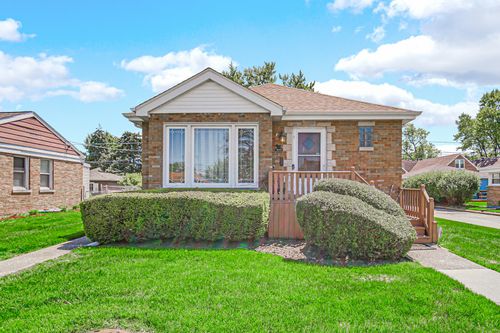 5141 Chase Ave, Skokie, IL, 60077-3458 | Card Image