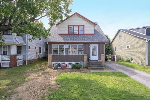 6021 Snow Rd, Parma, OH, 44129-3219 | Card Image