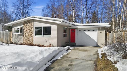 7100 Foothill Drive, Anchorage, AK, 99504 | Card Image
