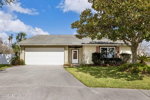 1994 Apopka Dr, Middleburg, FL, 32068-6778 | Card Image
