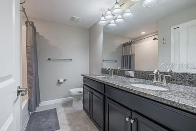 Second Floor Bath | Image 18