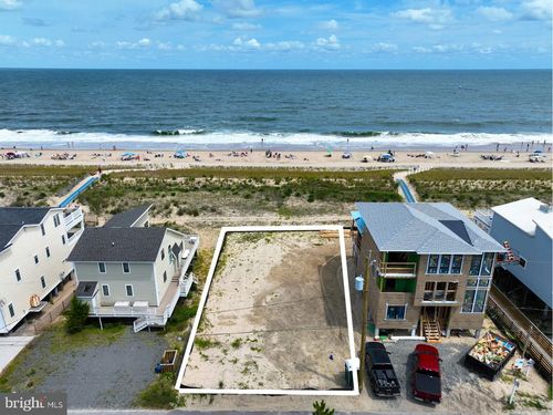 1104 S Ocean Dr, SOUTH BETHANY, DE, 19930-9105 | Card Image
