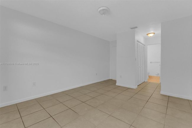 APT-84 - 10375 Sw 154 Th Circle Ct, Condo with 3 bedrooms, 2 bathrooms and null parking in Miami FL | Image 15