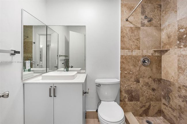 APT-60 - 10350 Sw 154 Th Circle Ct, Condo with 3 bedrooms, 3 bathrooms and null parking in Miami FL | Image 17