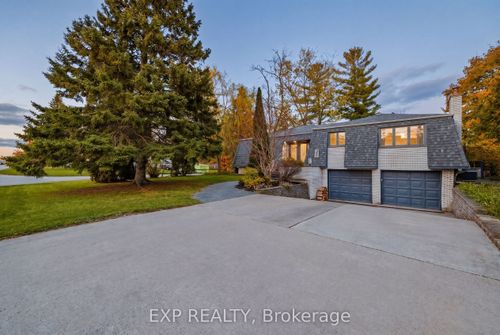 459 Lee Ave, Waterloo, ON, N2K1Y1 | Card Image