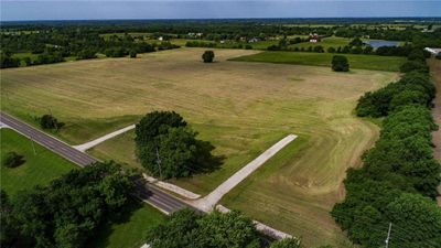 Driveway on left | Image 3