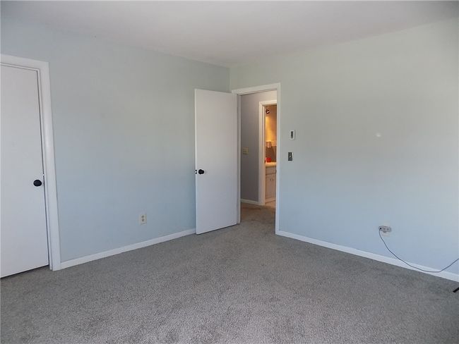 APT-6 - 23 School St, Condo with 2 bedrooms, 1 bathrooms and 2 parking in Westerly RI | Image 11