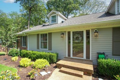 292 Raintree Dr, House other with 3 bedrooms, 3 bathrooms and 2 parking in Hendersonville TN | Image 2