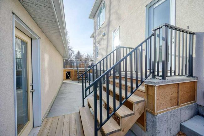 54 Malibou Road Sw, Home with 5 bedrooms, 3 bathrooms and 3 parking in Calgary AB | Image 38