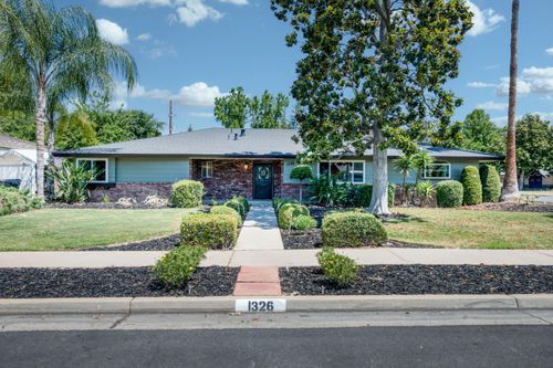 1326 W Escalon Avenue, Fresno, CA, 93711 | Card Image