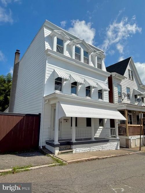 1423 Market St, ASHLAND, PA, 17921-1126 | Card Image
