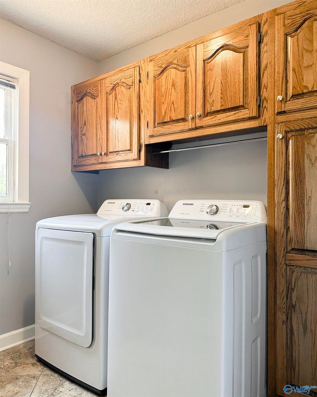 2108 Chapel Hill Rd Sw, House other with 4 bedrooms, 3 bathrooms and null parking in Decatur AL | Image 38