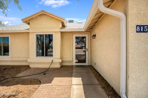 815 Silverwood Dr, Sierra Vista, AZ, 85635-6322 | Card Image