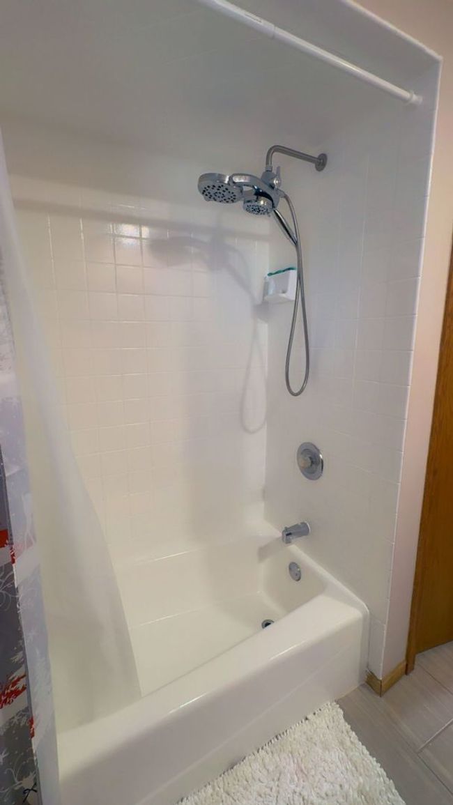 5436 S 74 Th Ave, House other with 3 bedrooms, 2 bathrooms and 2 parking in Summit IL | Image 12