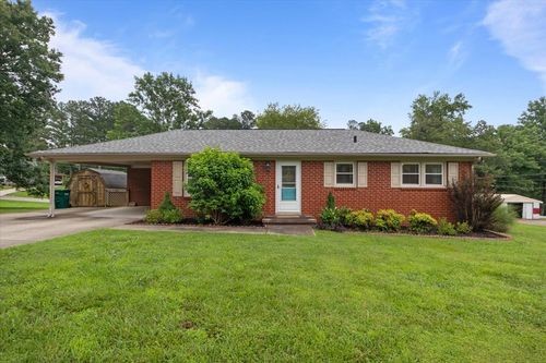 207 Pine Hill Dr, Waverly, TN, 37185-1210 | Card Image