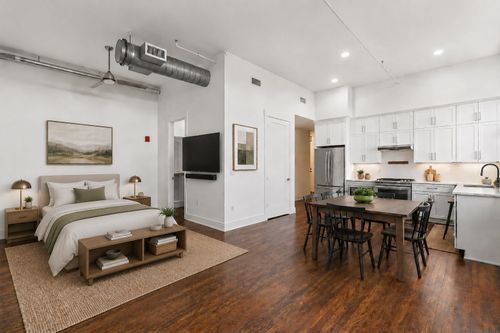 102-601 Madison St, Nashville, TN, 37208-3490 | Card Image