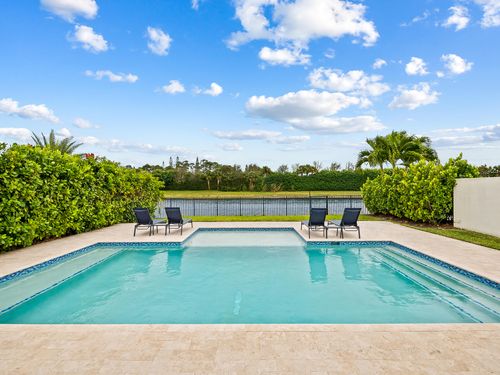 8683 Grand Prix Ln, Boynton Beach, FL, 33472-2737 | Card Image