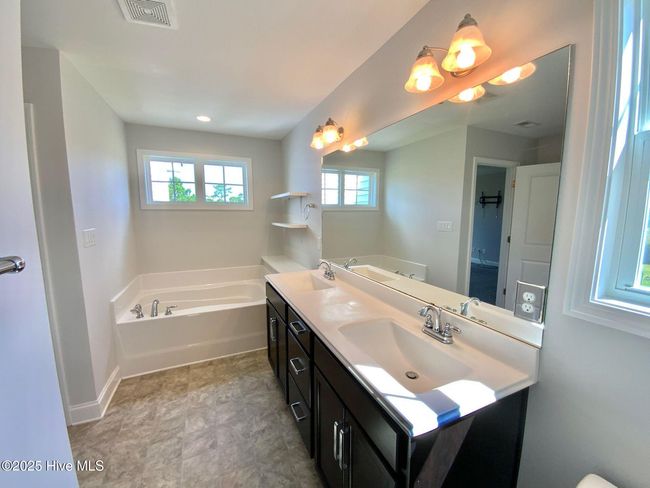 219 Salty Dog Ln, House other with 3 bedrooms, 3 bathrooms and 2 parking in Sneads Ferry NC | Image 15