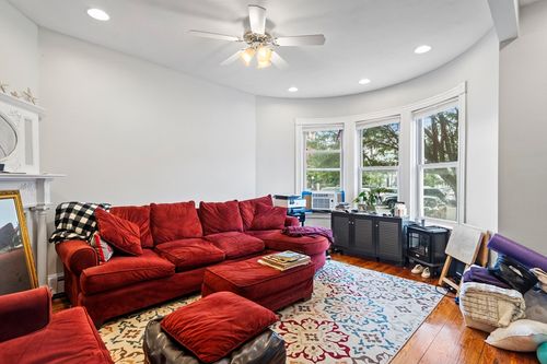 1-194 Emerson St, Boston, MA, 02127 | Card Image