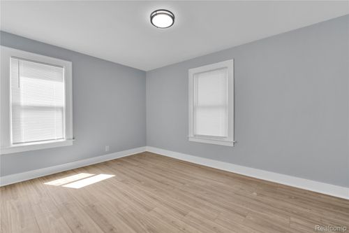 15855 Tuller St, Detroit, MI, 48238-1239 | Card Image