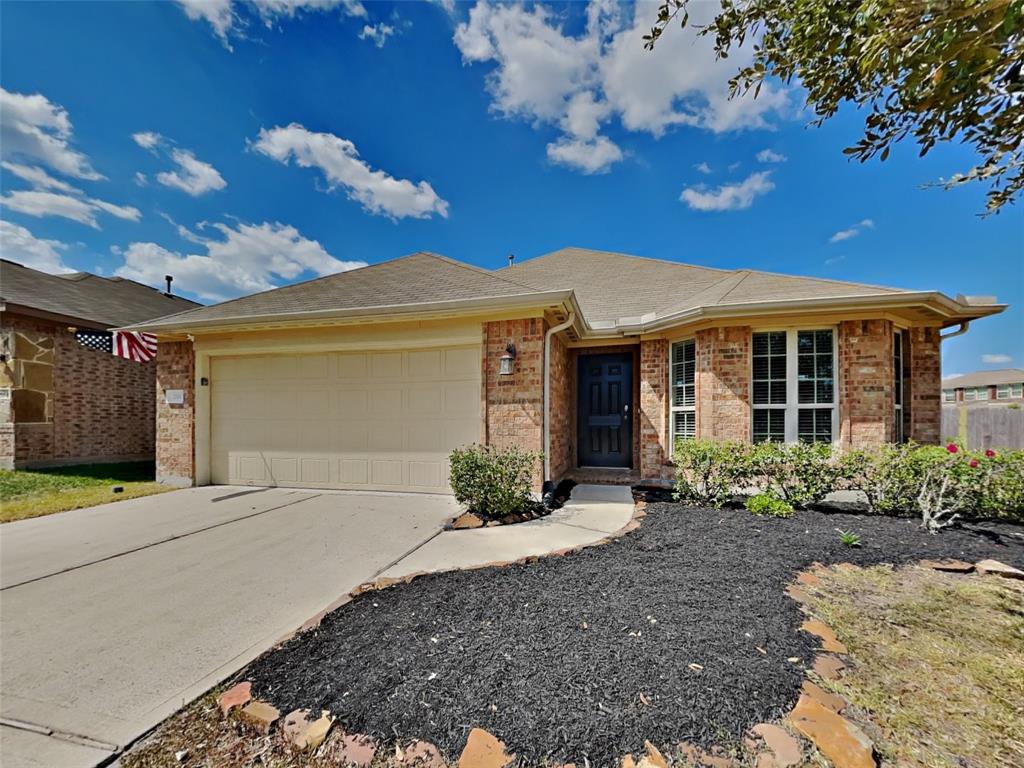 200 Country Crossing Circle, For Rent in Magnolia Zoocasa