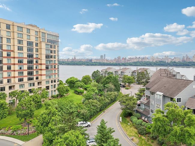 APT-1215 - 8100 River Rd, Condo with 2 bedrooms, 2 bathrooms and null parking in North Bergen NJ | Image 38
