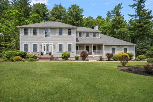 95 River Farm Dr, East Greenwich, RI, 02818-2145 | Card Image