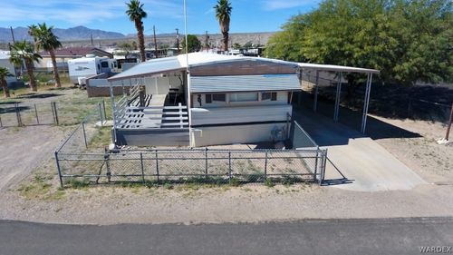 1901 Hualapai Dr, Bullhead City, AZ, 86442-4939 | Card Image