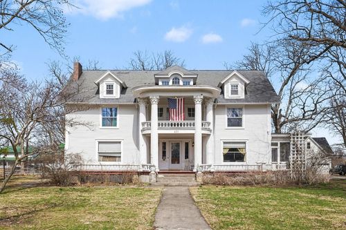 401 E Prairie St, Odell, IL, 60460-9637 | Card Image