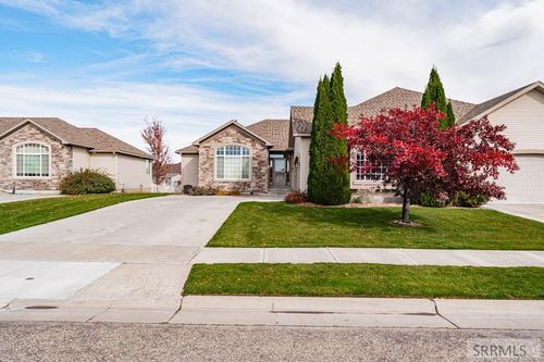 408 Tapitio Dr, Idaho Falls, ID, 83401-6348 | Card Image