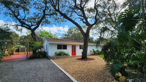 16575-16575 Old Cutler Rd, Palmetto Bay, FL, 33157-2532 | Card Image