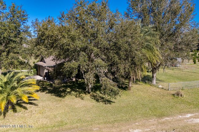 16385 Nw 112 Th Ct, House other with 2 bedrooms, 2 bathrooms and null parking in Reddick FL | Image 21