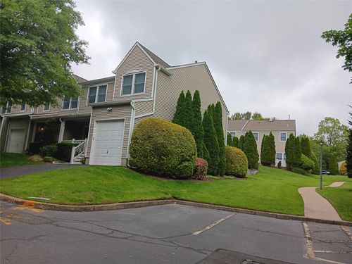 26 Sea Court Ln, Port Jefferson, NY, 11777-2175 | Card Image