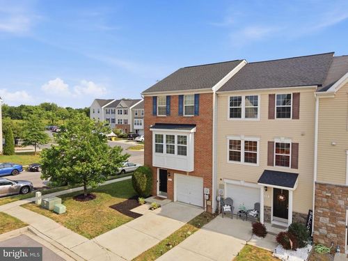 11 Wayside Ct, FALLING WATERS, WV, 25419-4793 | Card Image