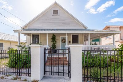 401 Hope Street, House other with 5 bedrooms, 2 bathrooms and null parking in Tarpon Springs FL | Image 1