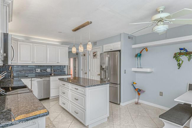 A701 - 5635 Highway A1a, Condo with 3 bedrooms, 3 bathrooms and null parking in Melbourne Beach FL | Image 25
