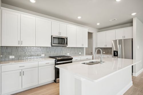 2211 Currents Rd, Princeton, TX, 75407 | Card Image