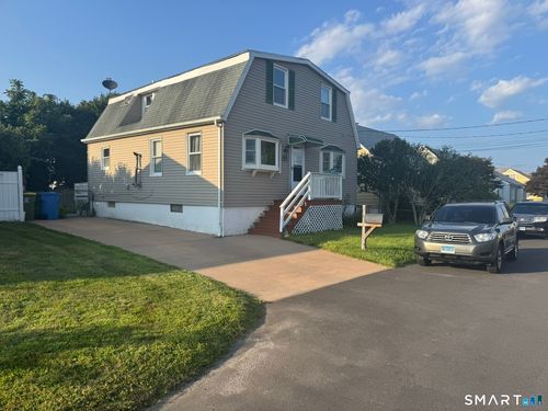84 Anderson Ave, Waterbury, CT, 06708-4010 | Card Image