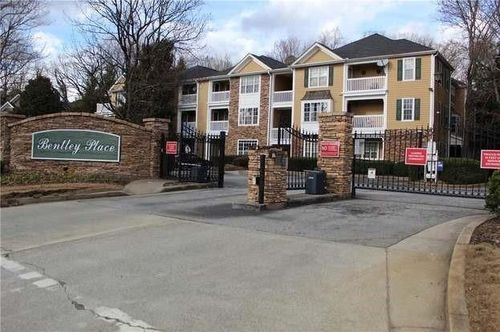 225 Bentley Pl, Tucker, GA, 30084-2176 | Card Image