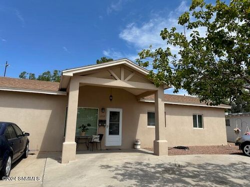 1717 Foster Road, Las Cruces, NM, 88001 | Card Image