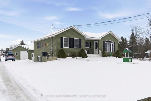 6149 Poirier Ave, Williamstown, ON, K0C2J0 | Card Image