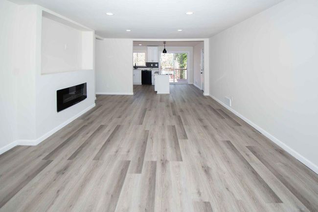 1883 Pine Tree Trl, House other with 3 bedrooms, 2 bathrooms and 2 parking in Gainesville GA | Image 13
