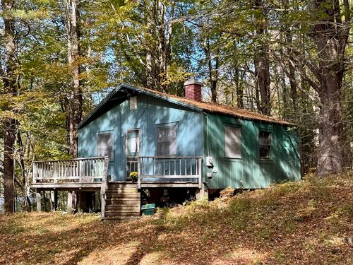 246 South Rd, Heath, MA, 01346-9712 | Card Image