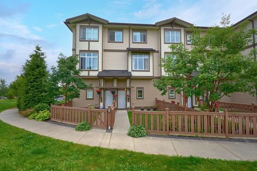 92-19433 68 Ave, Surrey, BC, V4N6M8 | Card Image