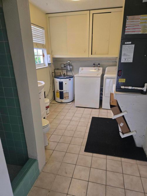 108 Commercial Blvd, Lauderdale By The Sea, FL, 33308-3604 | Card Image