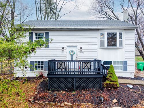 9180 Robin Rd, Georgetown, IN, 47122-8901 | Card Image