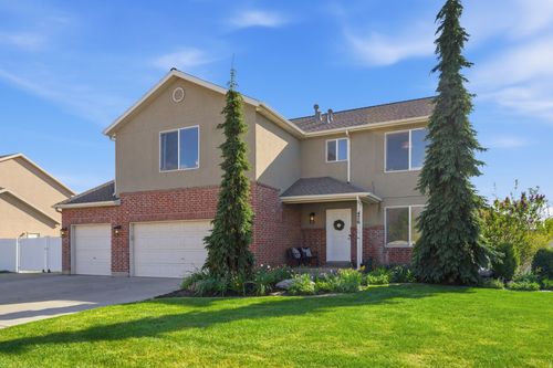 476 Windcrest Way, Kaysville, UT, 84037-9411 | Card Image