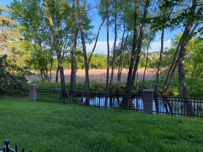 Entertain and relax in the privacy of your backyard. | Image 28